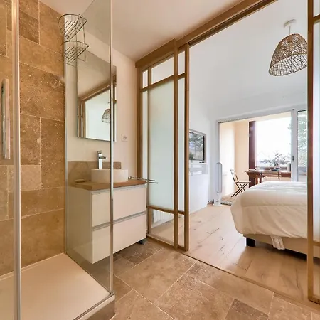 Apartment Vue A Carnac, Duplex Pour 8 *
